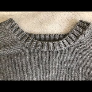 Warm grey L.L.Bean sweater ❄️⛄️